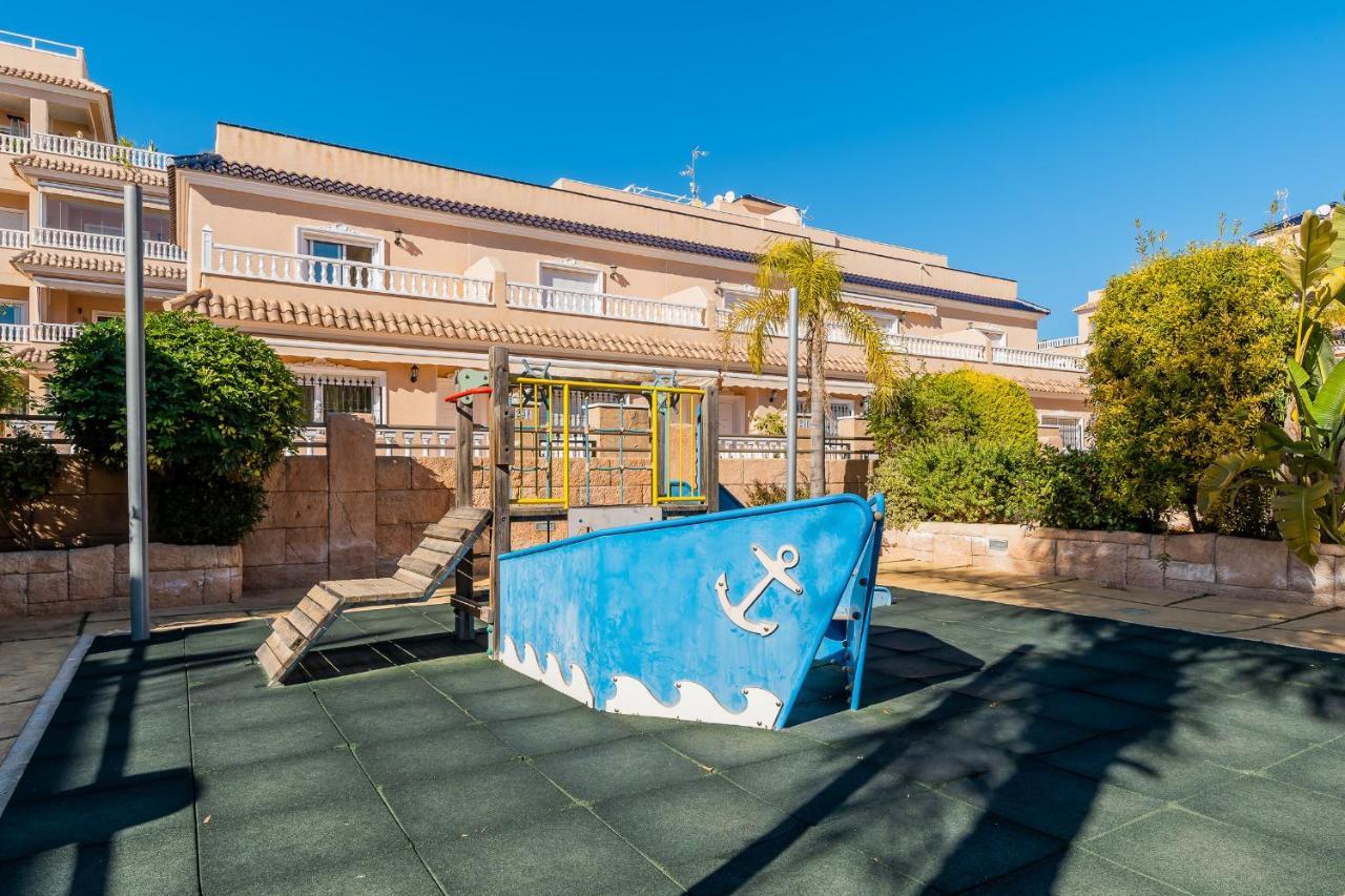Bungalow La Zenia Cerca De La Playa Orihuela Exterior photo